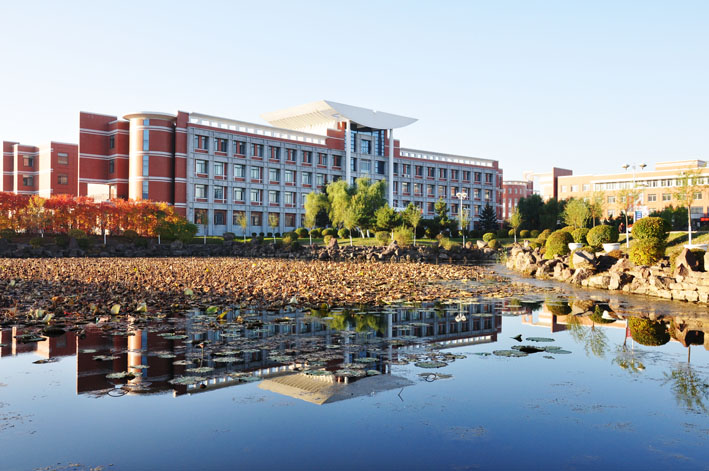 东北师范大学美术学院校友信息采集